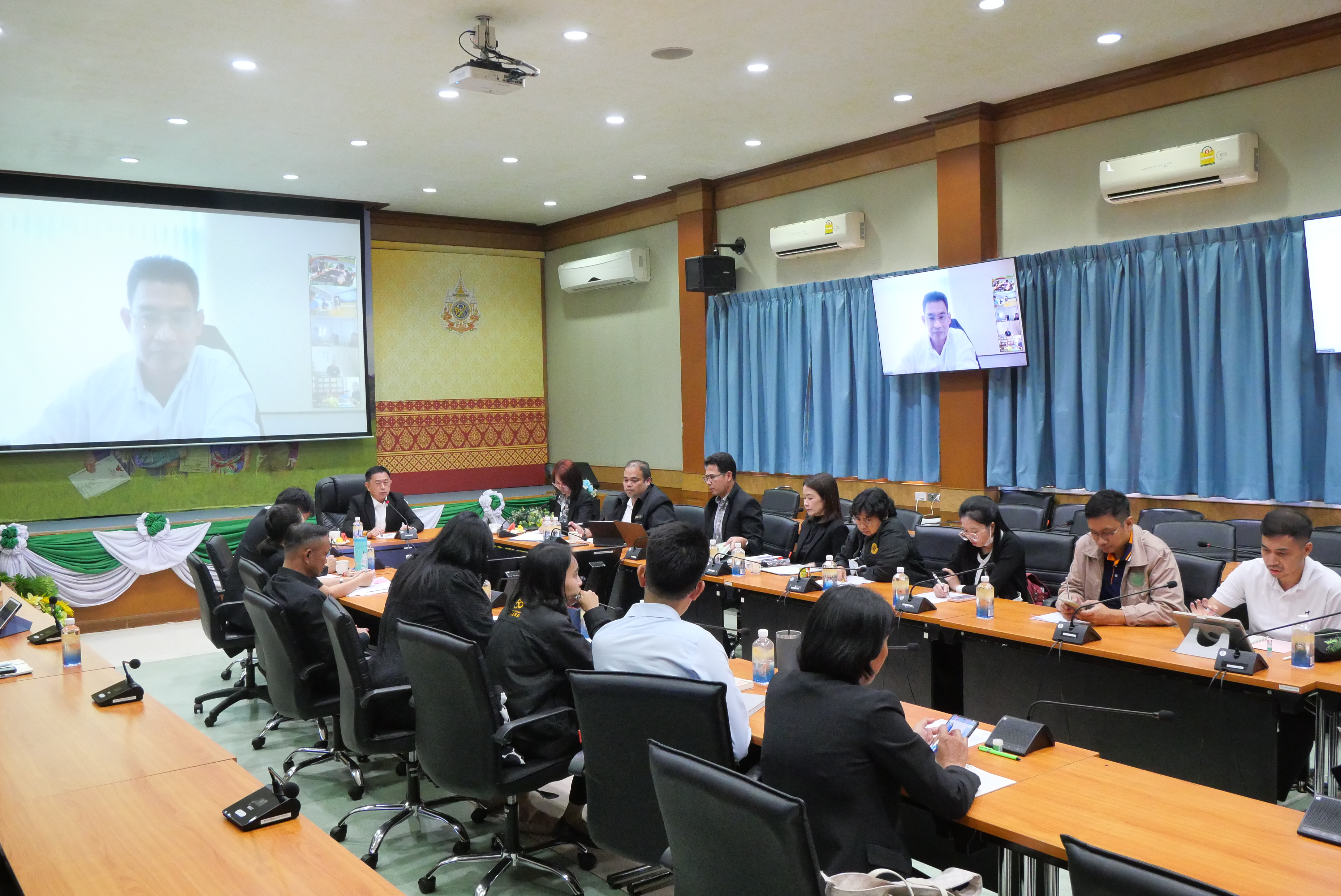 title - ส.ป.ก. ประชุมติดตามผลการจัดที่ดินตามข้อ 62